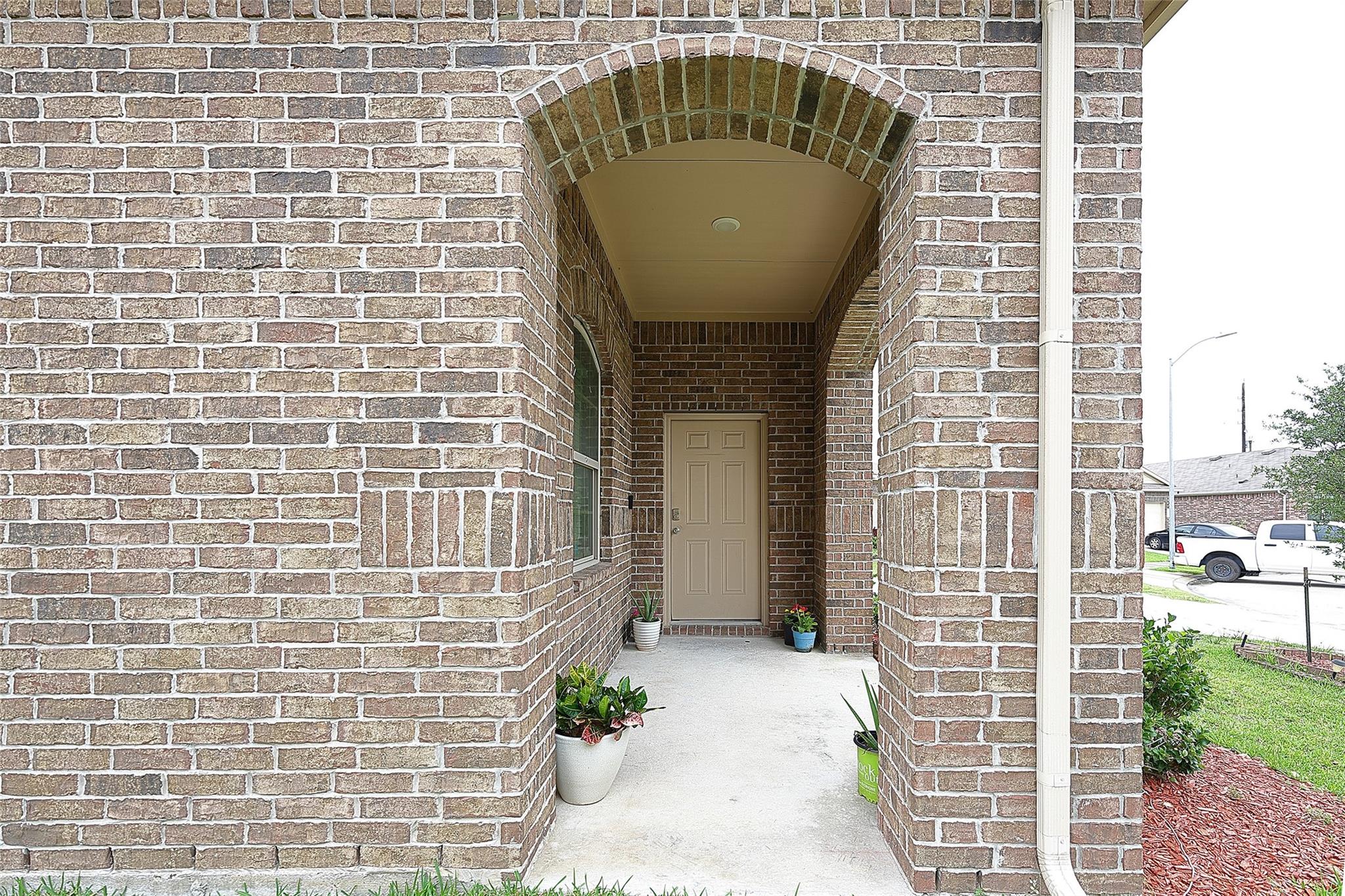 5542 Redwood Summit Lane