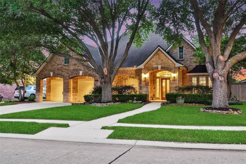 Photo of 3907 Broad Thicket Court, Sugar Land, TX 77498 (MLS # 44966243)