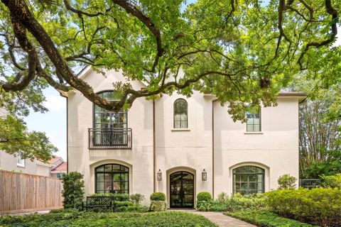 Photo of 2216 Stanmore Drive, Houston, TX 77019 (MLS # 8196943)