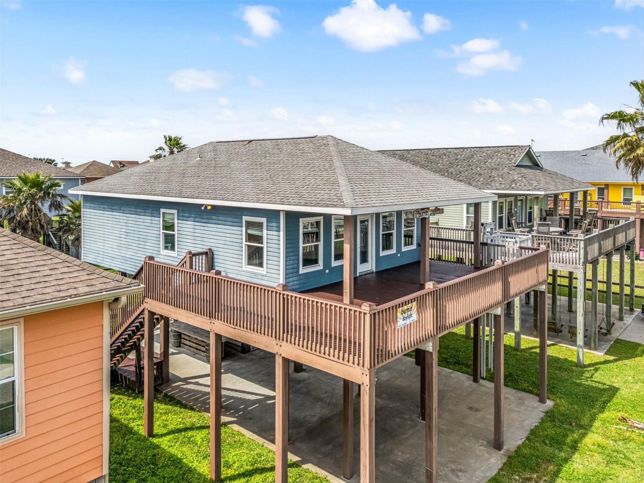 871 Surfview
