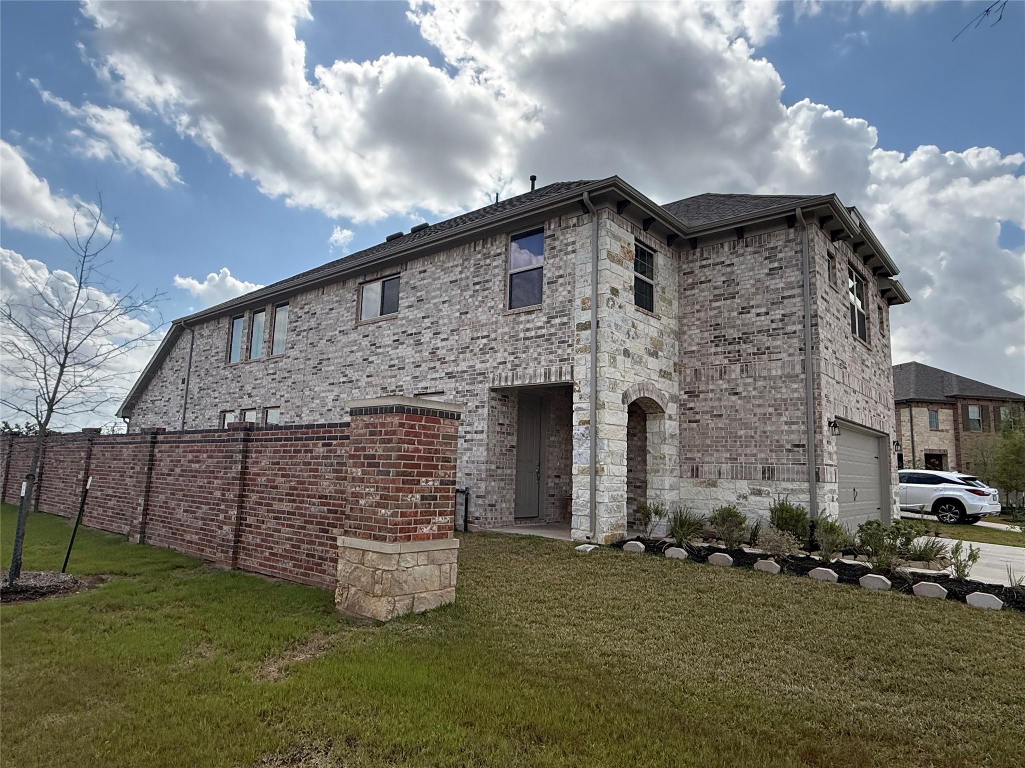 27103 Bel Air Point Lane