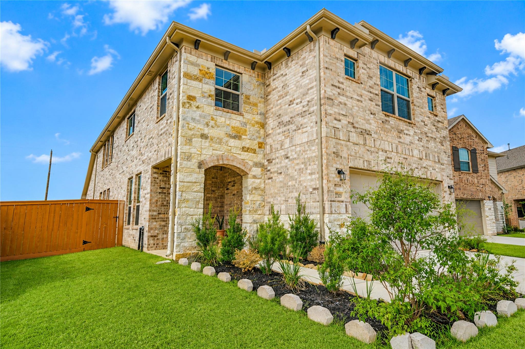 27103 Bel Air Point Lane
