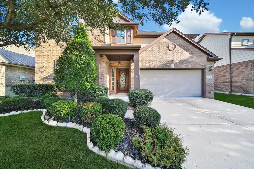 Photo of 9131 Durango Point Lane, Houston, TX 77070 (MLS # 44557541)