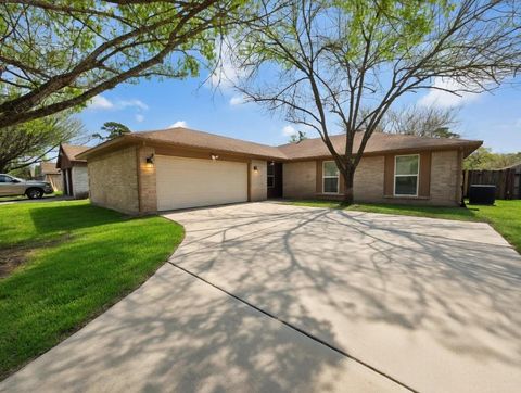 Photo of 6510 Lynngate Drive, Spring, TX 77373 (MLS # 92926275)