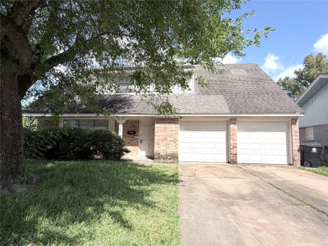 Photo of 9706 Crestdale Circle, Houston, TX 77080 (MLS # 44949411)