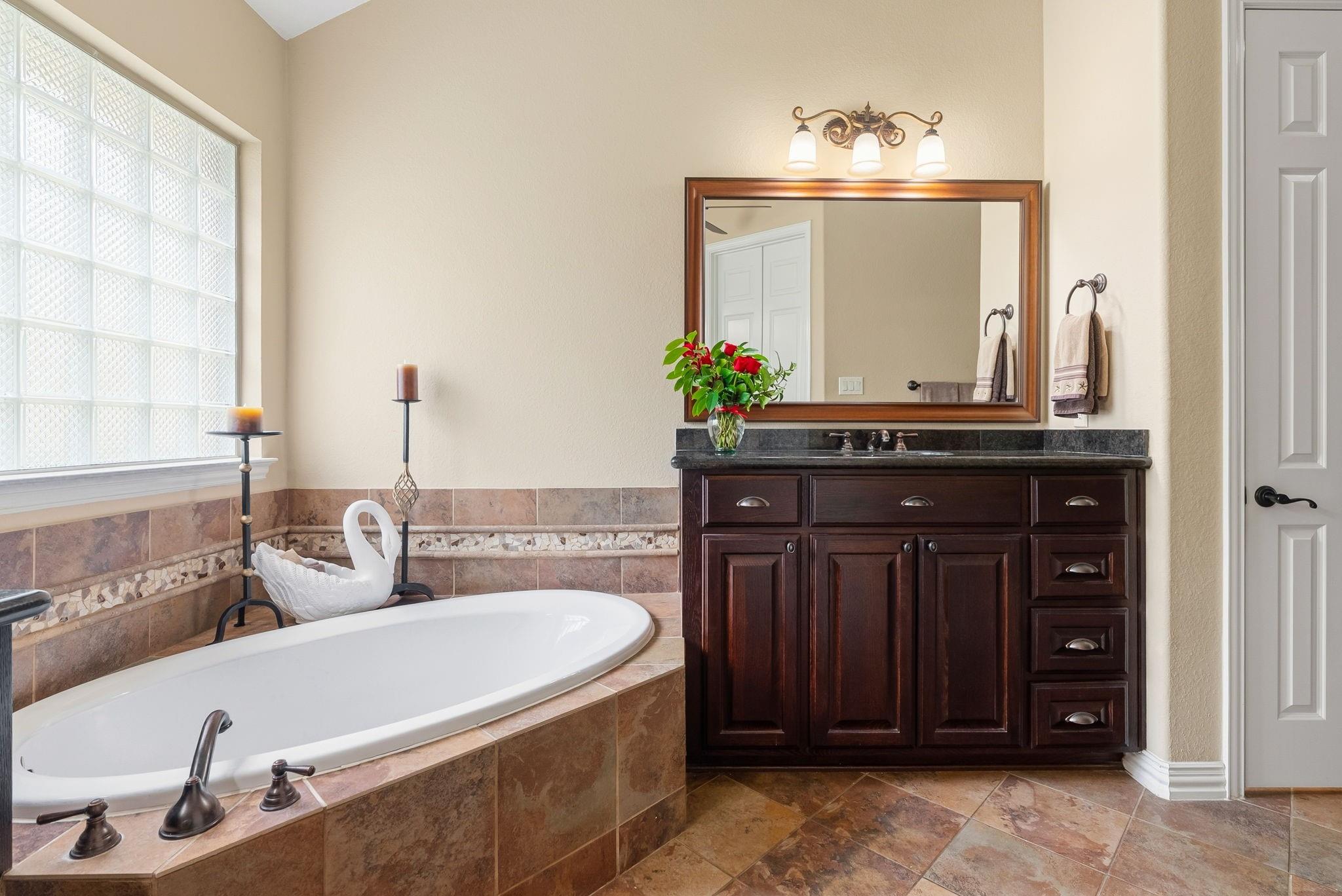The Woodlands, Texas, 77381, United States, 3 Bedrooms Bedrooms, ,4 BathroomsBathrooms,Residential,Active,2041806