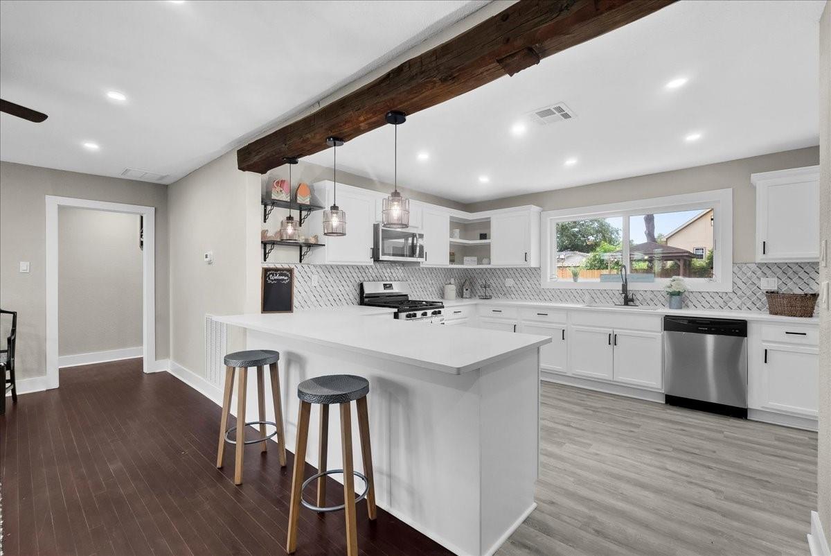 4734 Oleander Street