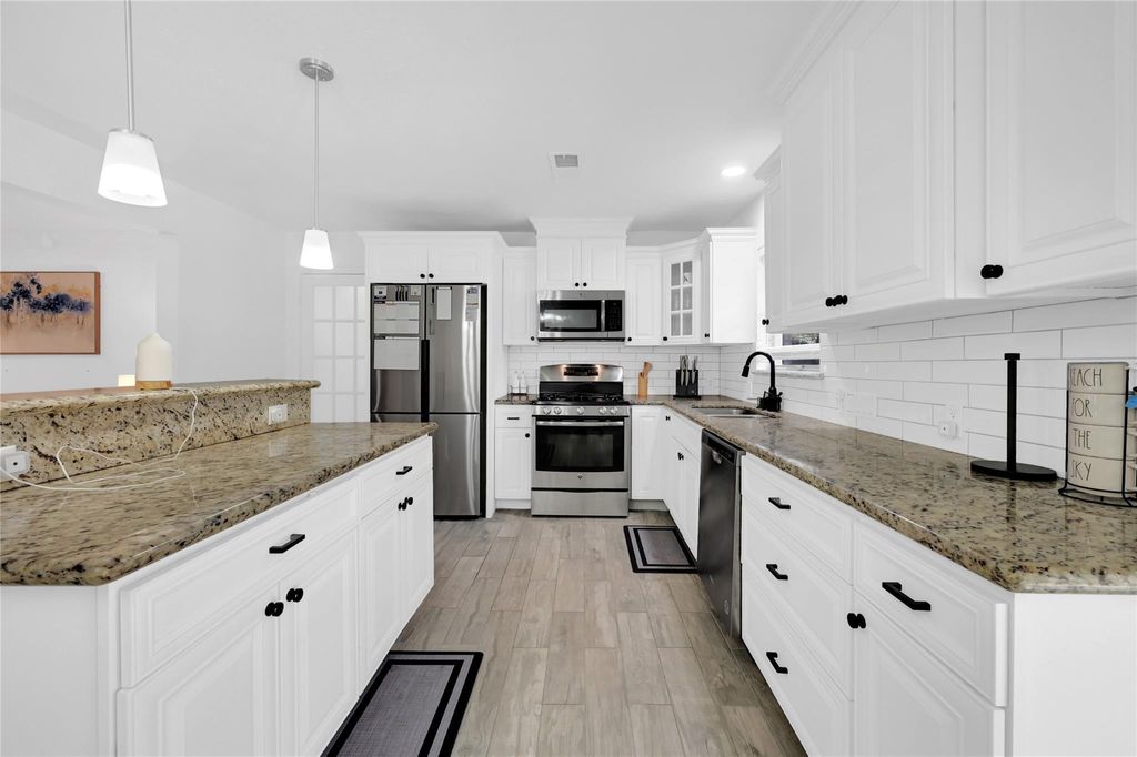 Photo of 1215 Lawrence Street, Rosenberg, TX 77471 (MLS # 7223208)
