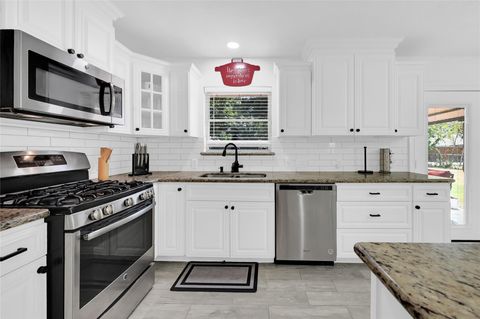 Photo of 1215 Lawrence Street, Rosenberg, TX 77471 (MLS # 7223208)