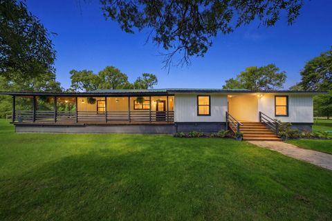 Photo of 151 County Road 2319, Dayton, TX 77535 (MLS # 16761464)