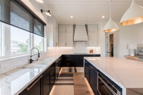 Tiny photo for 1311 Oahu Drive, Tiki Island, TX 77554 (MLS # 13559171)