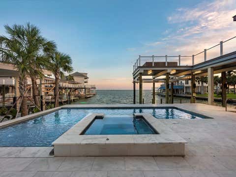 Tiny photo for 1311 Oahu Drive, Tiki Island, TX 77554 (MLS # 13559171)