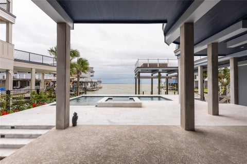 Tiny photo for 1311 Oahu Drive, Tiki Island, TX 77554 (MLS # 13559171)