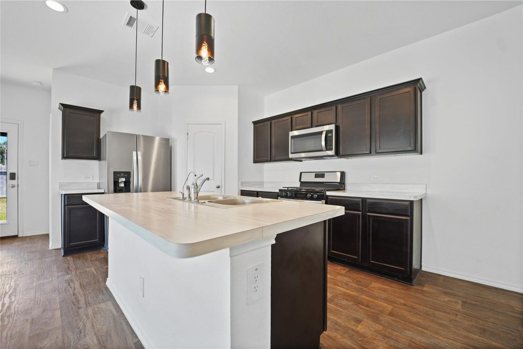 Photo of 14634 Canyon Pines Lane, New Caney, TX 77357 (MLS # 77302145)