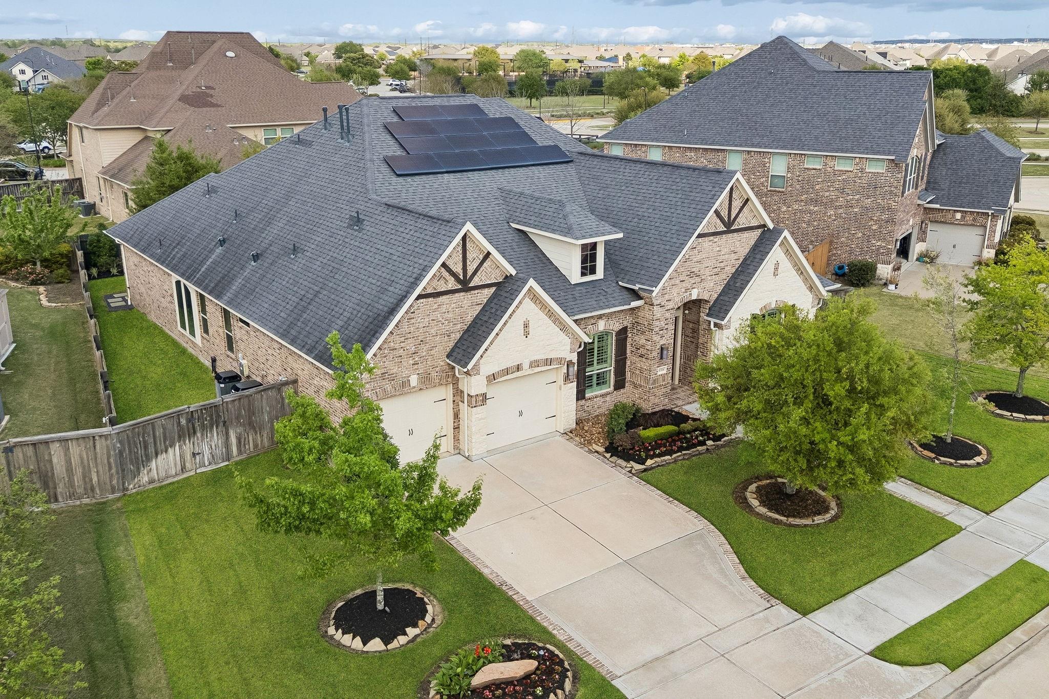 6514 Woodleaf Lake Loop