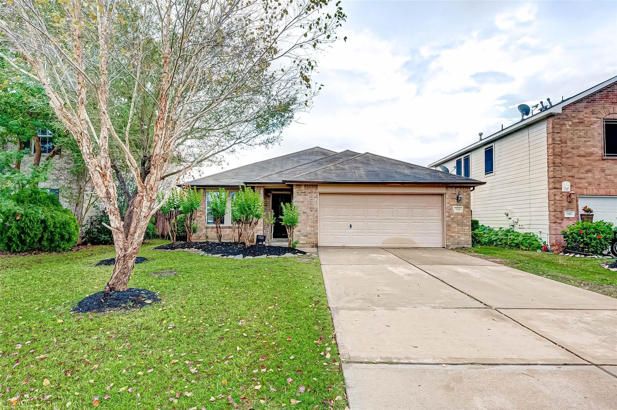 7910 Raven Creek Lane