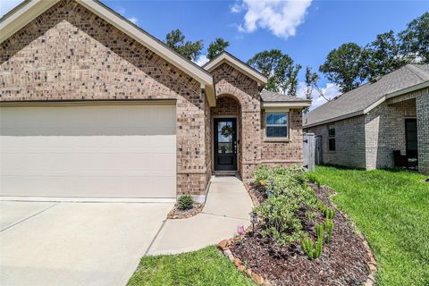 Photo of 19380 Villa Mesa Dr Dr, New Caney, TX 77357 (MLS # 86053504)