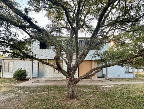 Photo of 3202 Cougar Trail Trail, Bryan, TX 77807 (MLS # 16513272)