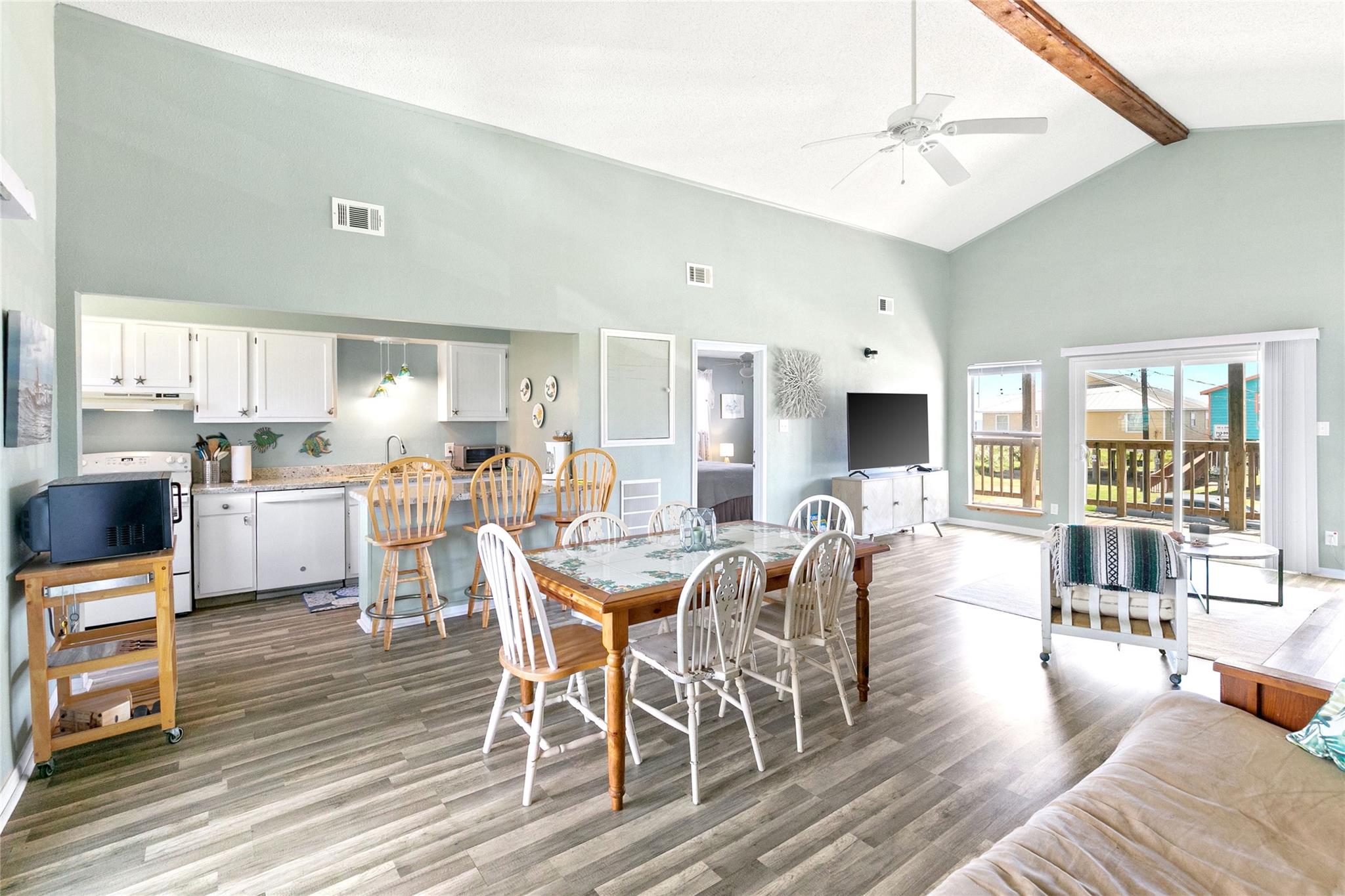 1651 Sandpebble Place