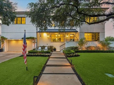 Photo of 3502 Grennoch Lane, Houston, TX 77025 (MLS # 30367912)