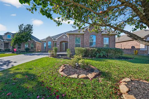 Photo of 110 Carriage Court, Magnolia, TX 77354 (MLS # 25388442)