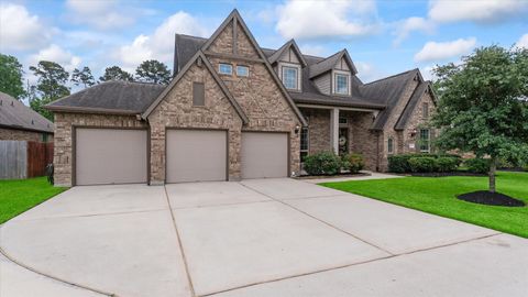 Photo of 2073 Brookmont Drive, Conroe, TX 77301 (MLS # 44468656)