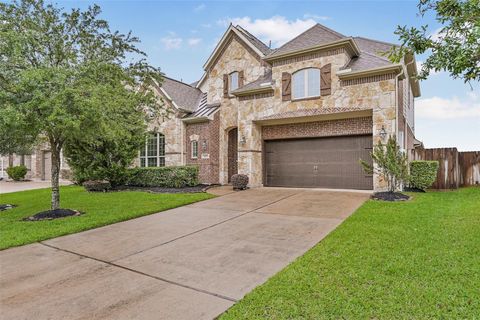 Photo of 2229 Ringwood Way Lane, Friendswood, TX 77546 (MLS # 42305197)