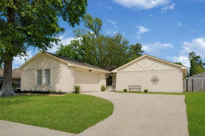6611 Archgate Drive Spring TX 77373