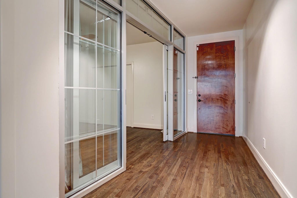 Photo of 1005 S Shepherd Drive #803, Houston, TX 77019 (MLS # 33949858)
