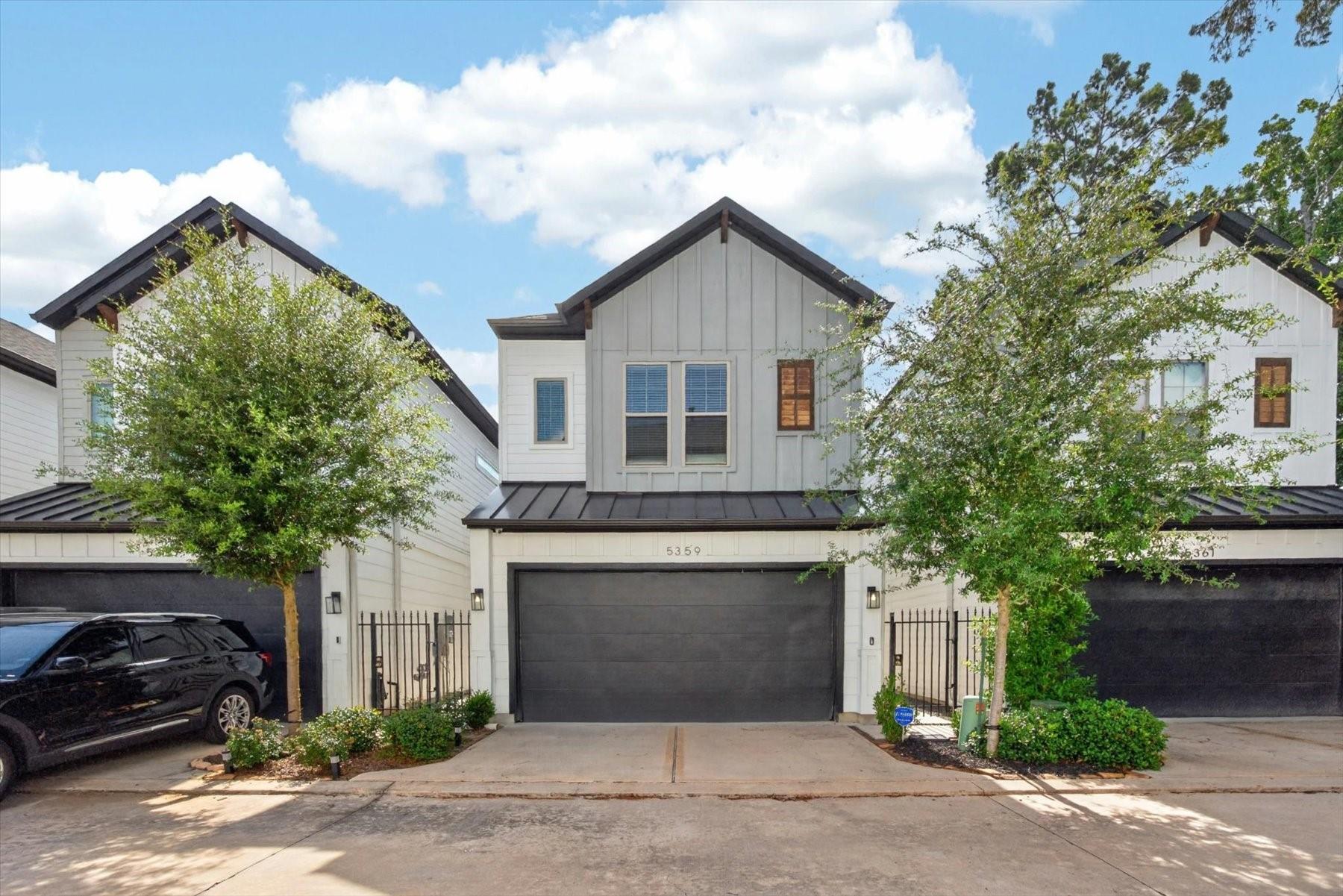 5359 Creekmont Oaks Lane