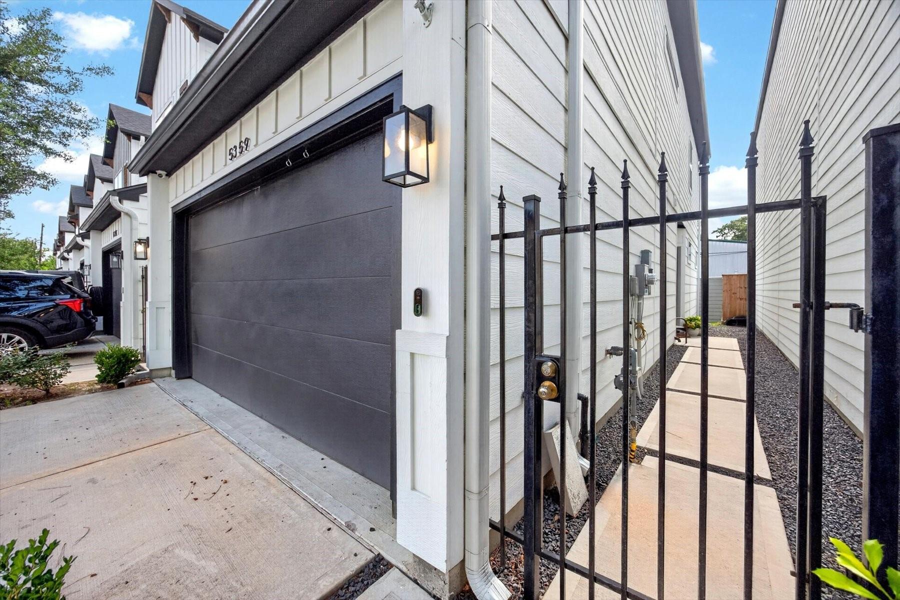 5359 Creekmont Oaks Lane