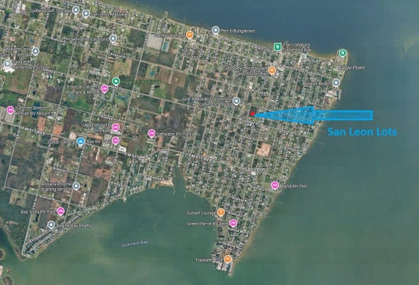 566 10TH ST, KEMAH, TX 77565 - Image e9db5cab9b3773181abbe997dcd52db9/896055529