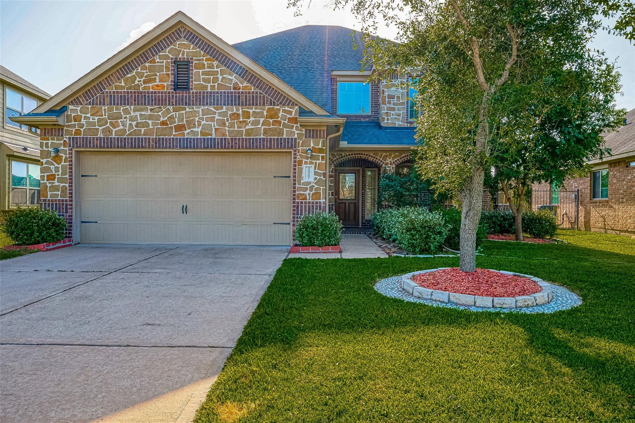 2527 Bal Harbour Drive