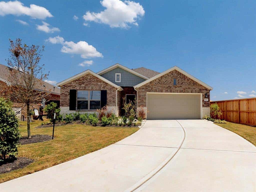 Photo of 7602 Pampero Lane, Baytown, TX 77523 (MLS # 83039756)