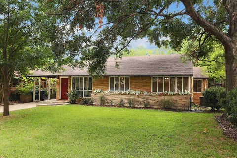 Photo of 2102 Sheridan Street, Houston, TX 77030 (MLS # 4204133)