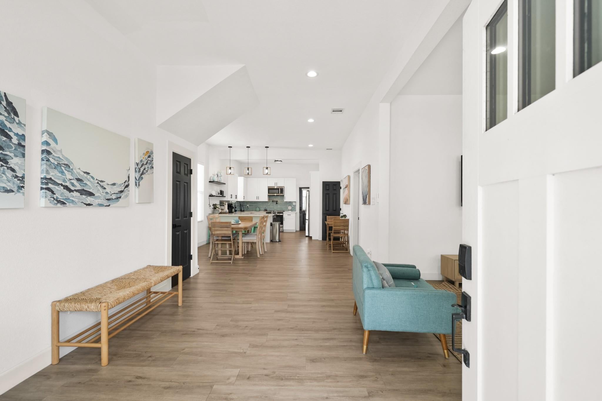 3124 Bernardo De Galvez Avenue