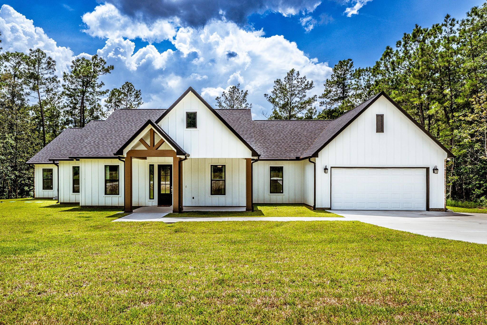 111 Eagle Run