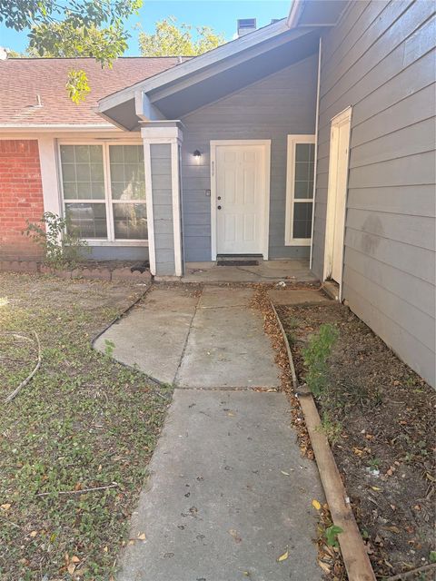 Photo of 11105 Pender Lane, Houston, TX 77477 (MLS # 43753459)
