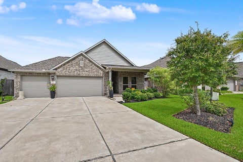 Photo of 2735 Broad Reach Road, Manvel, TX 77578 (MLS # 20366543)