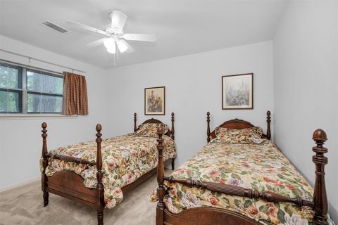 Tiny photo for 5914 Pine Arbor Drive, Houston, TX 77066 (MLS # 19446944)