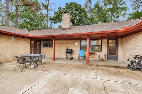 Tiny photo for 5914 Pine Arbor Drive, Houston, TX 77066 (MLS # 19446944)