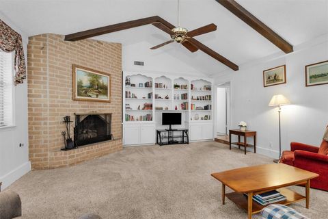 Tiny photo for 5914 Pine Arbor Drive, Houston, TX 77066 (MLS # 19446944)