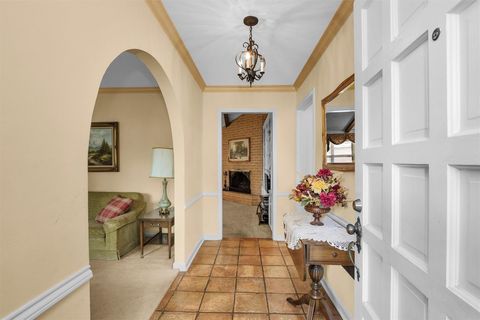 Tiny photo for 5914 Pine Arbor Drive, Houston, TX 77066 (MLS # 19446944)