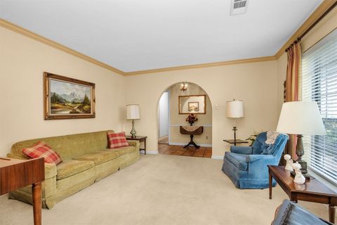 Tiny photo for 5914 Pine Arbor Drive, Houston, TX 77066 (MLS # 19446944)