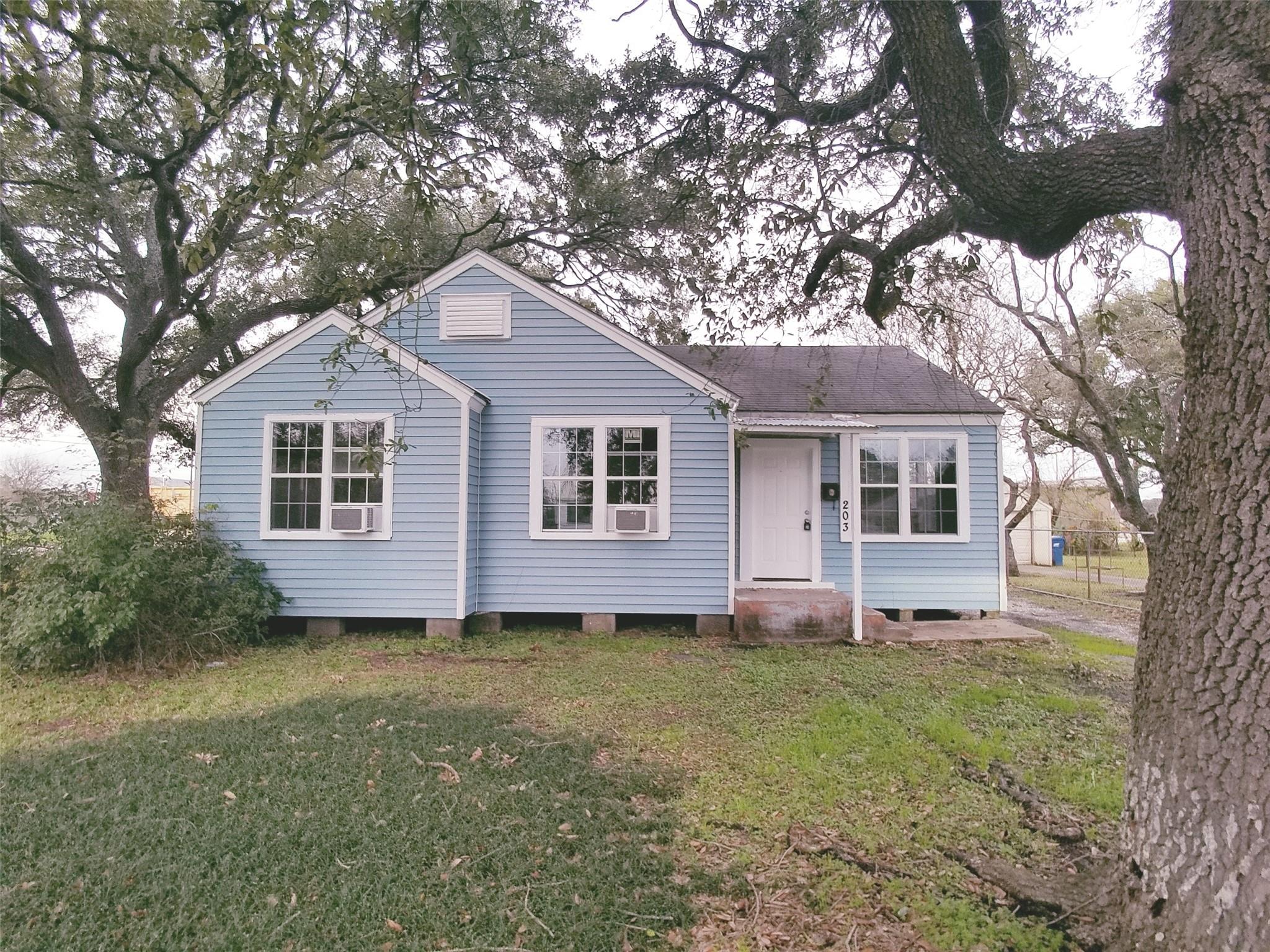 203 Beatrice Street
