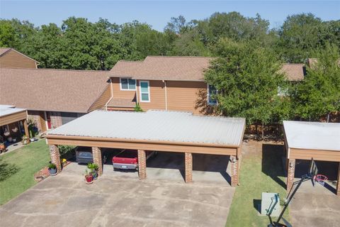 Photo of 2827 Oakside Drive, Bryan, TX 77802 (MLS # 38750778)