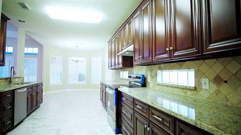 4215 Sand Terrace