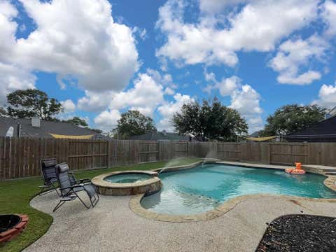 Photo of 426 Holly Fern Drive, League City, TX 77573 (MLS # 66682116)