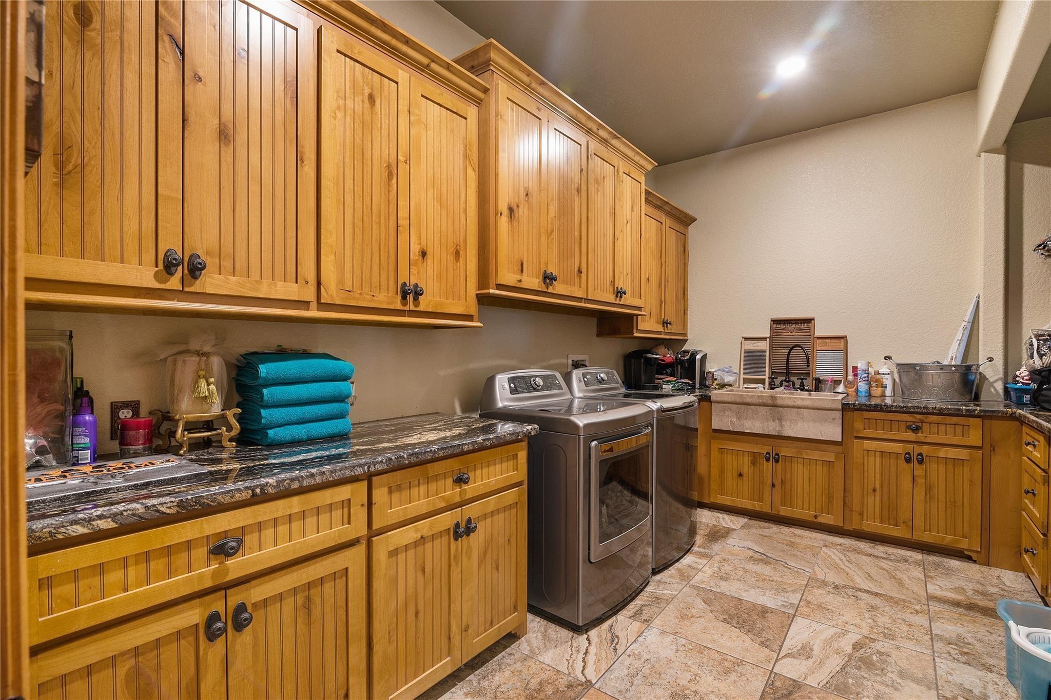 Sweeny, Texas, 77480, United States, 5 Bedrooms Bedrooms, ,5 BathroomsBathrooms,Residential,Active,1919065