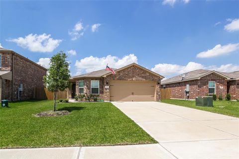 Photo of 12306 Wavecrest Road, Texas City, TX 77568 (MLS # 63458600)
